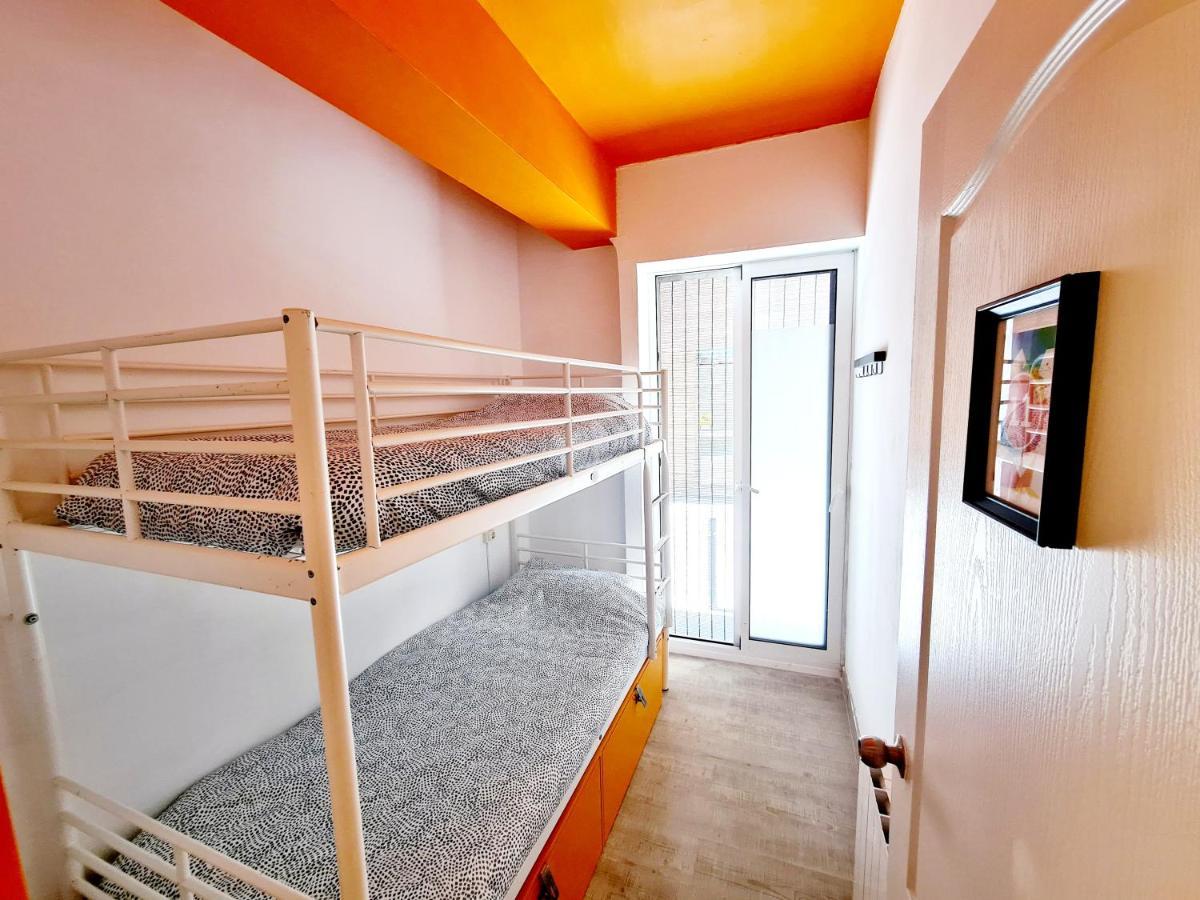 Хостел Arc House Gracia Барселона Экстерьер фото