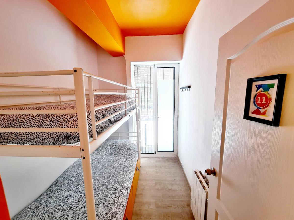 Хостел Arc House Gracia Барселона Экстерьер фото